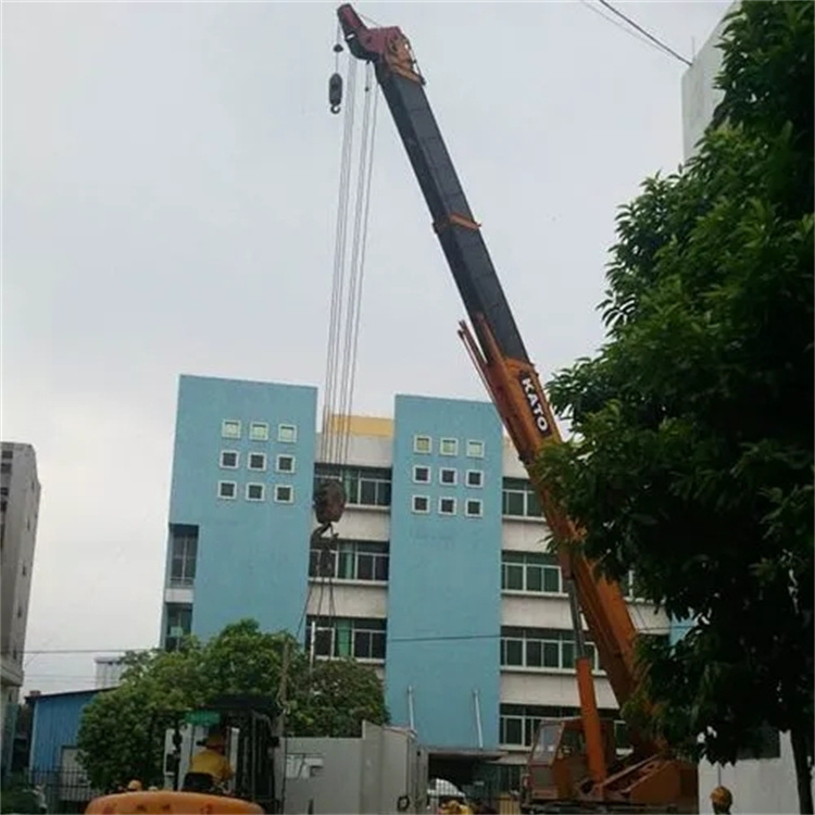 蠡县为什么要选择专业的吊车出租